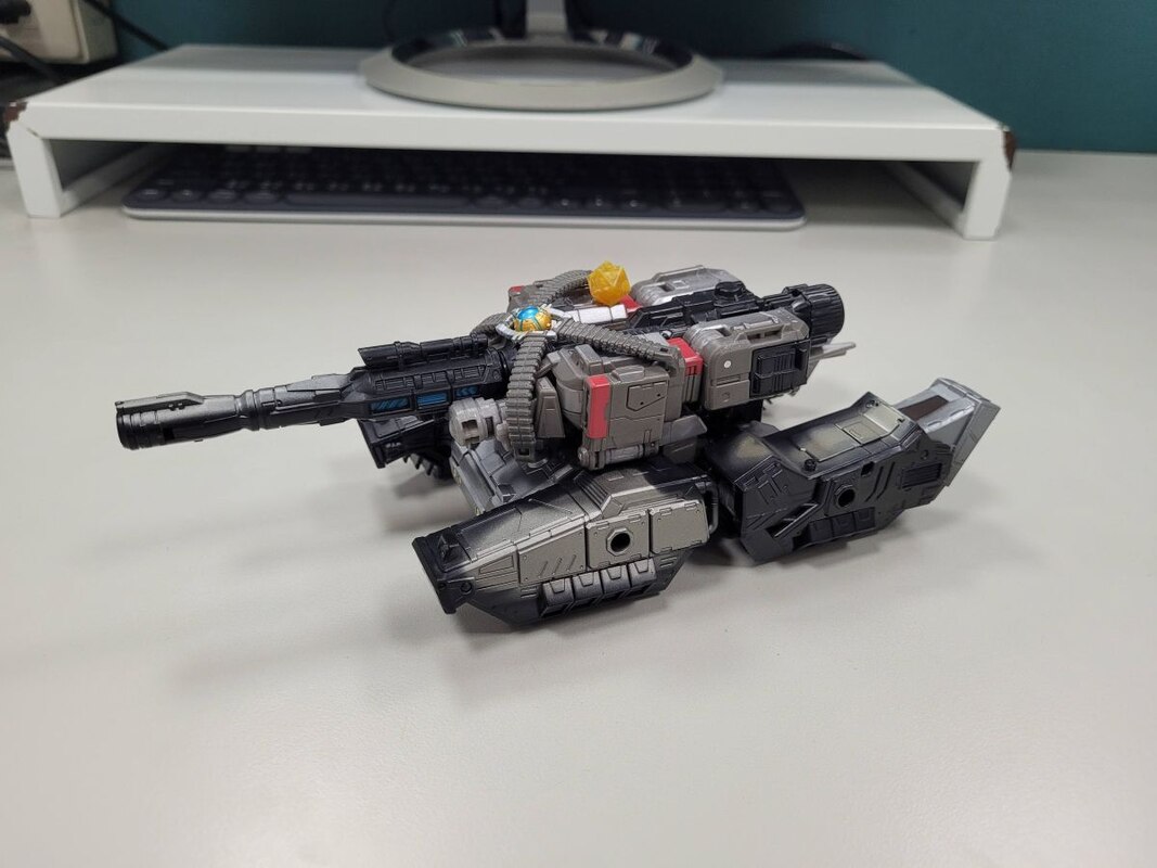 netflix spoiler pack megatron